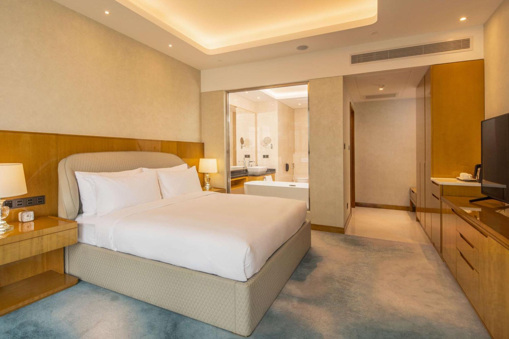 Hilton Brazzaville Les Tours Jumelles Hotel & Residences 외부 사진