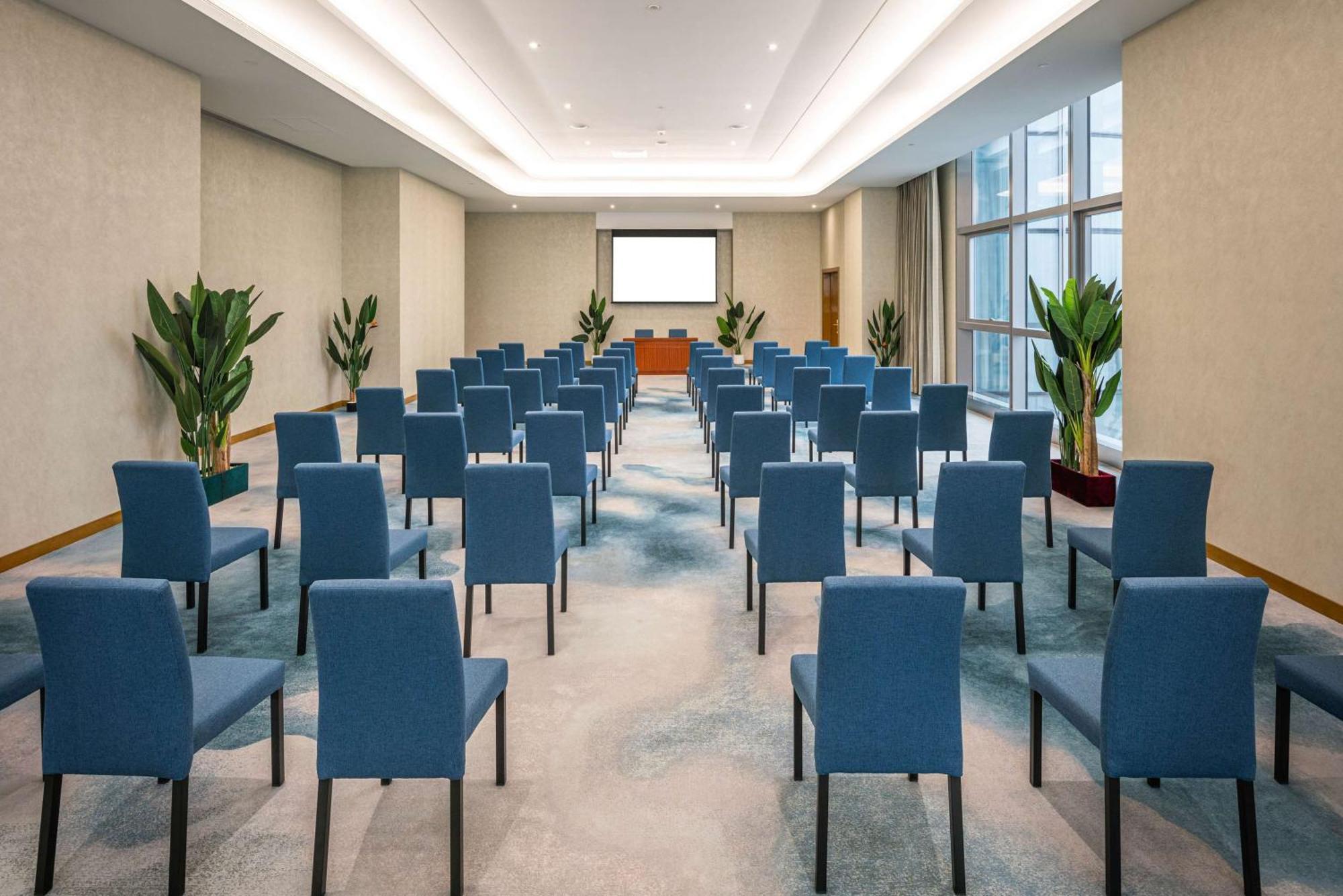 Hilton Brazzaville Les Tours Jumelles Hotel & Residences 외부 사진